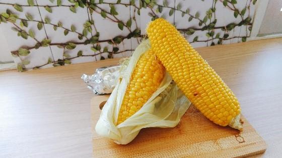 グリルでとうもろこし